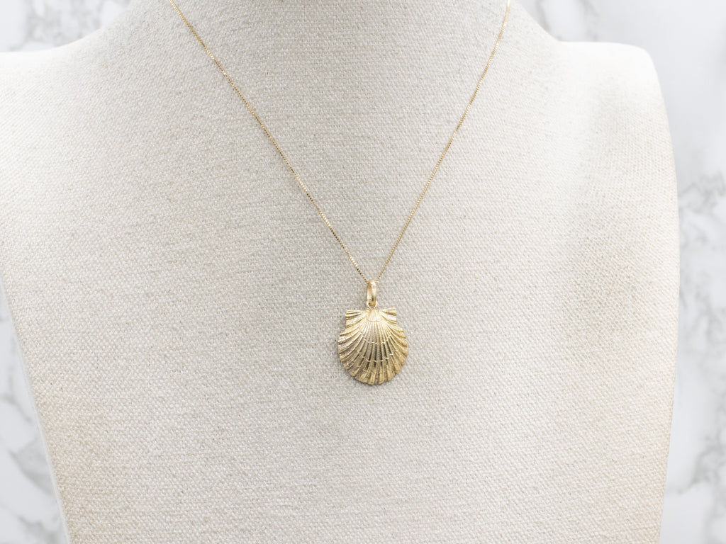 Tiffany and Co. Yellow Gold Scallop Shell Pendant
