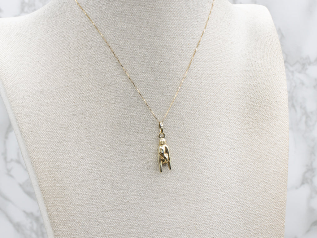 Italian Gold Mano Cornuto Charm Pendant