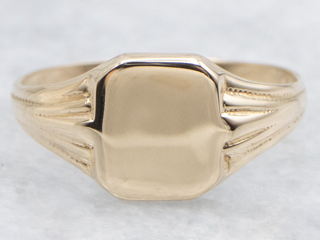 Mini Plain Rectangle Gold Vintage Signet Ring