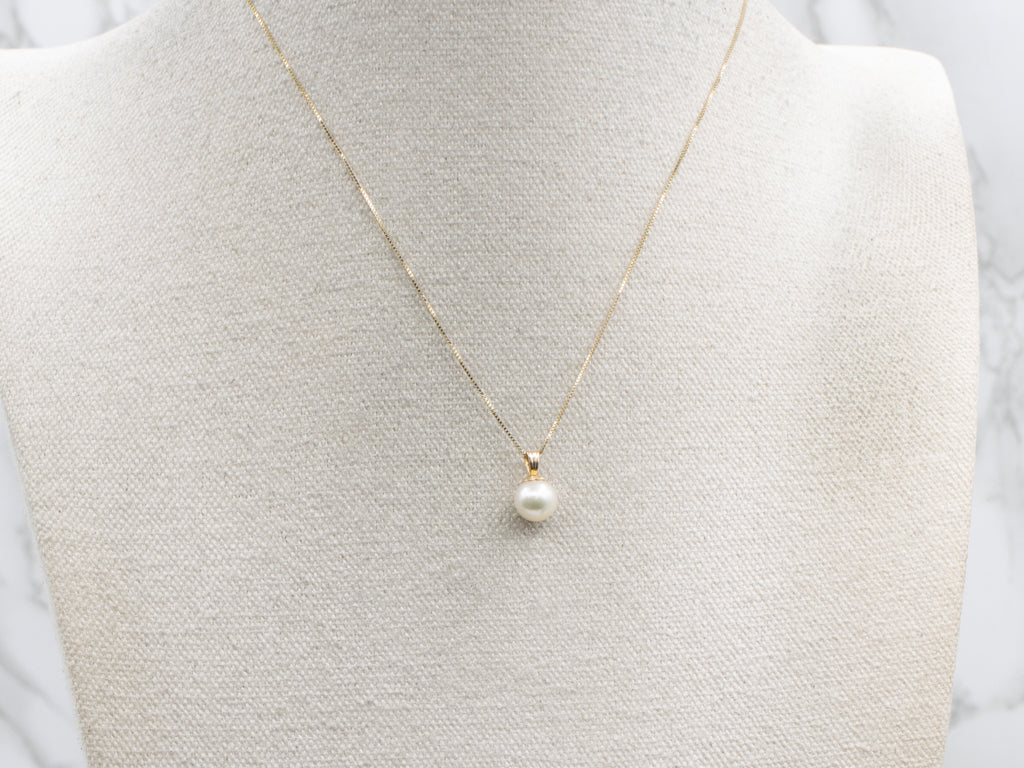 Saltwater Pearl Yellow Gold Pendant