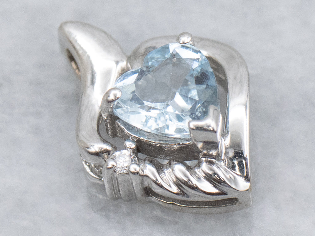 Modern Heart-Cut Aquamarine and Diamond White Gold Pendant
