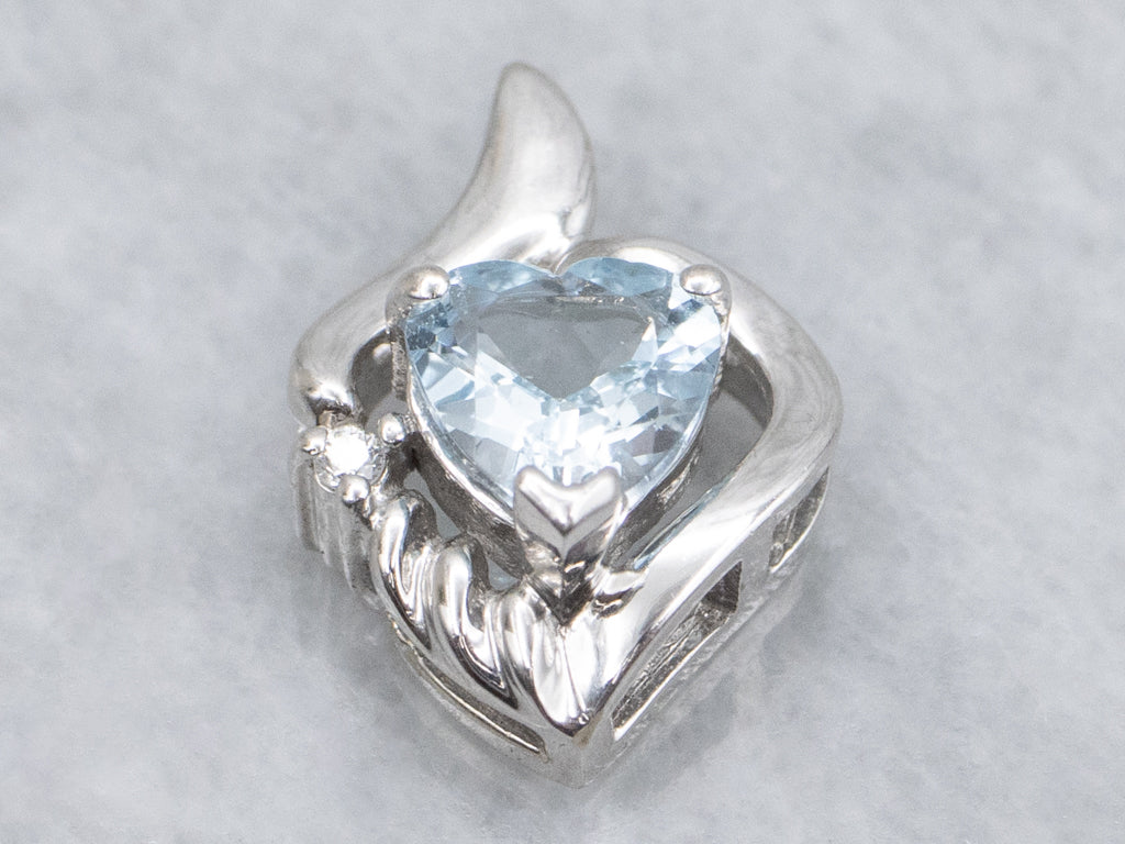 Modern Heart-Cut Aquamarine and Diamond White Gold Pendant