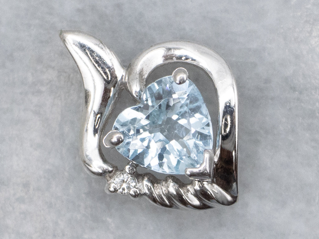 Modern Heart-Cut Aquamarine and Diamond White Gold Pendant