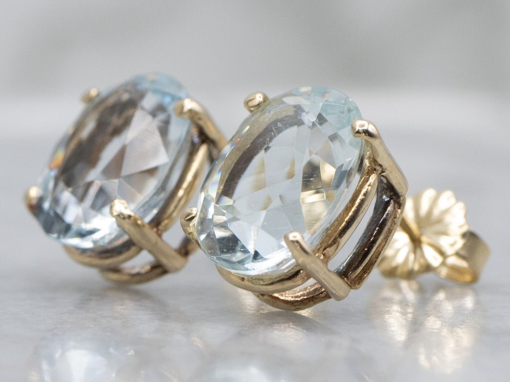 Oval-Cut Aquamarine Yellow Gold Stud Earrings