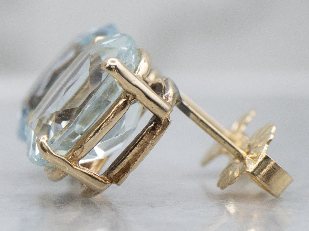 Oval-Cut Aquamarine Yellow Gold Stud Earrings