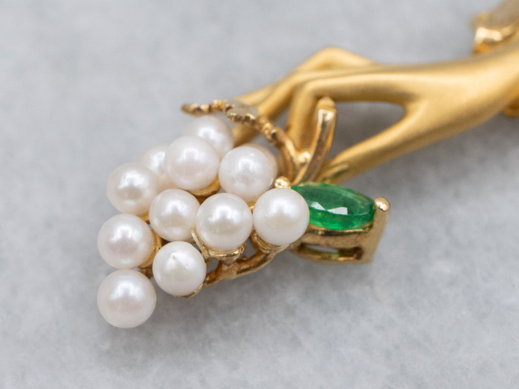 Vintage Emerald and Seed Pearl Carrera Y Carrera Las Manos Collection Hand Necklace