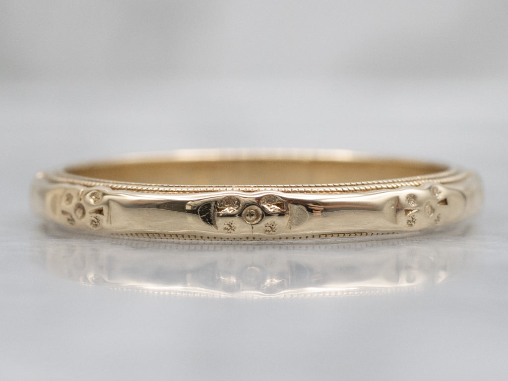 Vintage Gold Floral Patterned Band with Milgrain Edge