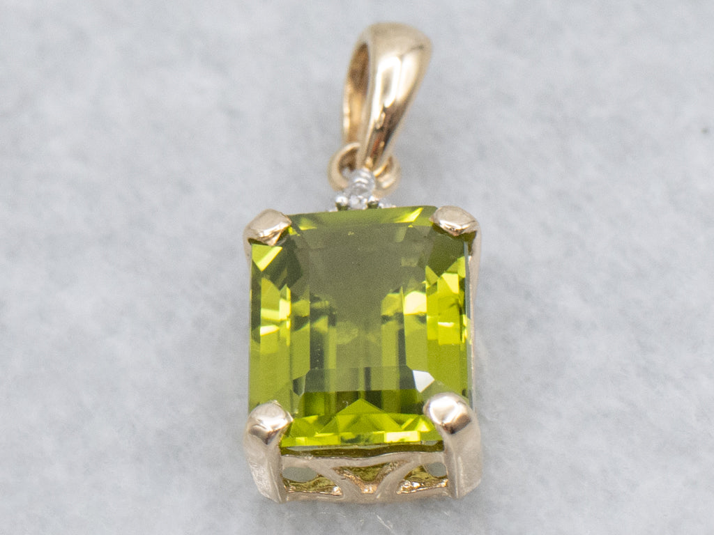 Peridot and Diamond Gemstone Pendant