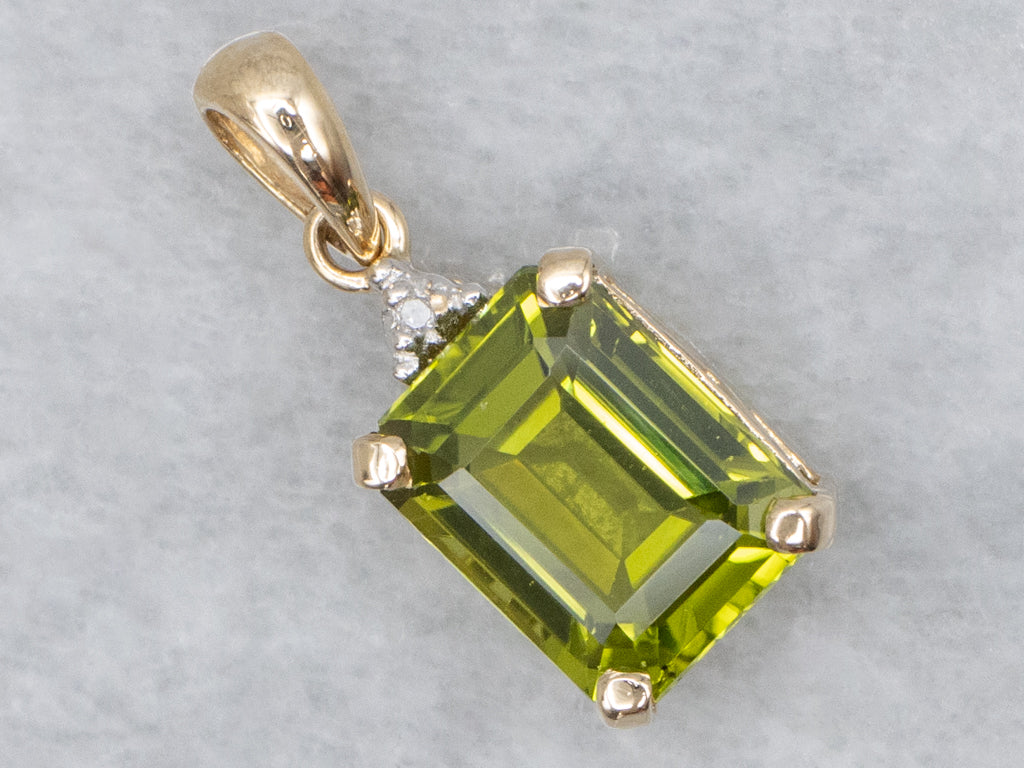 Peridot and Diamond Gemstone Pendant