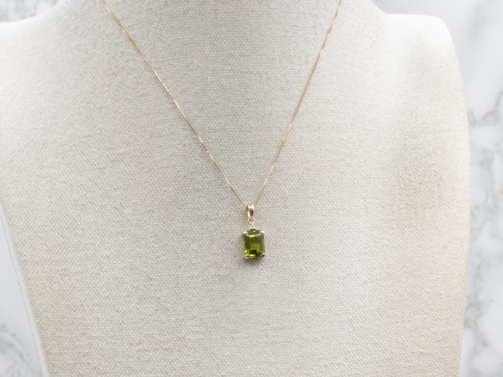 Peridot and Diamond Gemstone Pendant