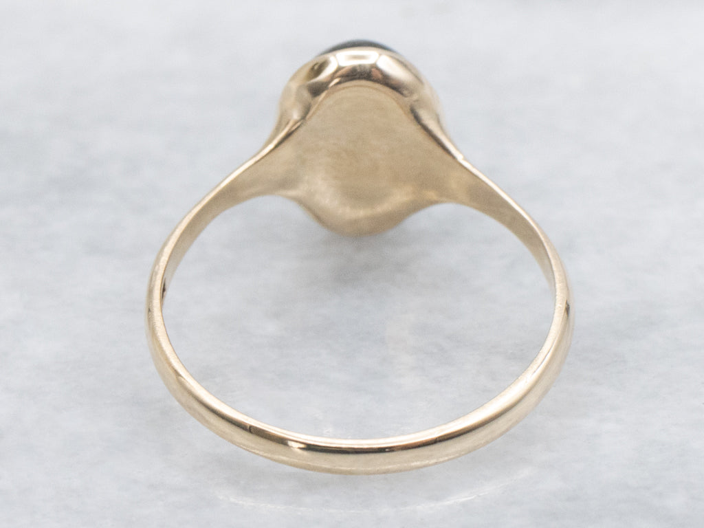 Vintage Gold Garnet Cabochon Ring
