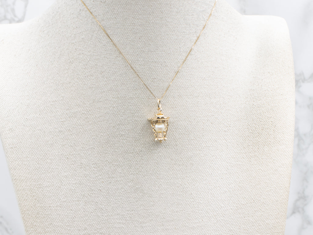 Saltwater Pearl Vintage Yellow Gold Lantern Pendant
