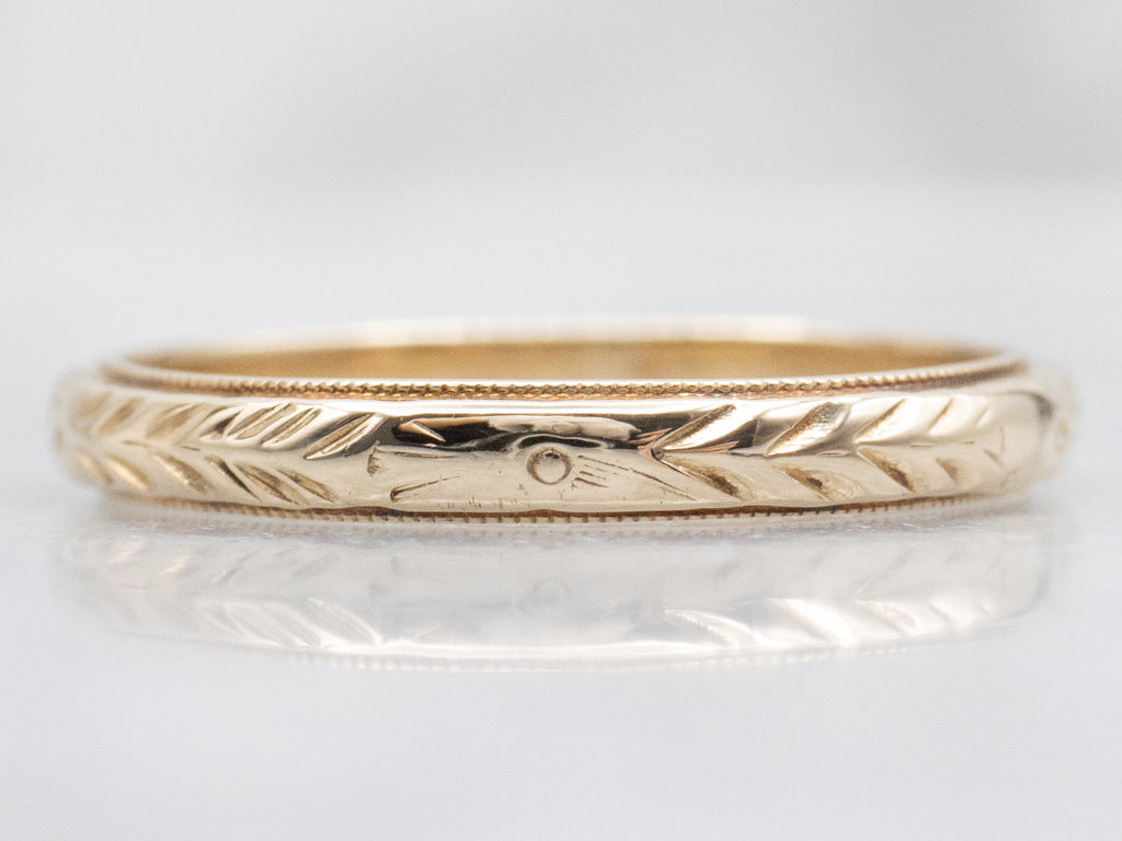 Vintage Gold Forget-Me-Not Patterned Band with Milgrain Edge