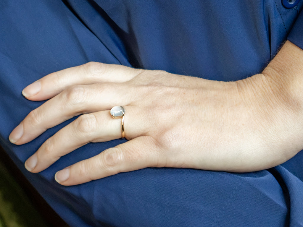 Solitaire Moonstone Simple Gold Bypass Ring