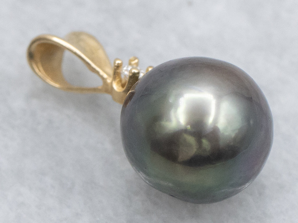 Grey Pearl and Gold Pendant with Diamond Accent