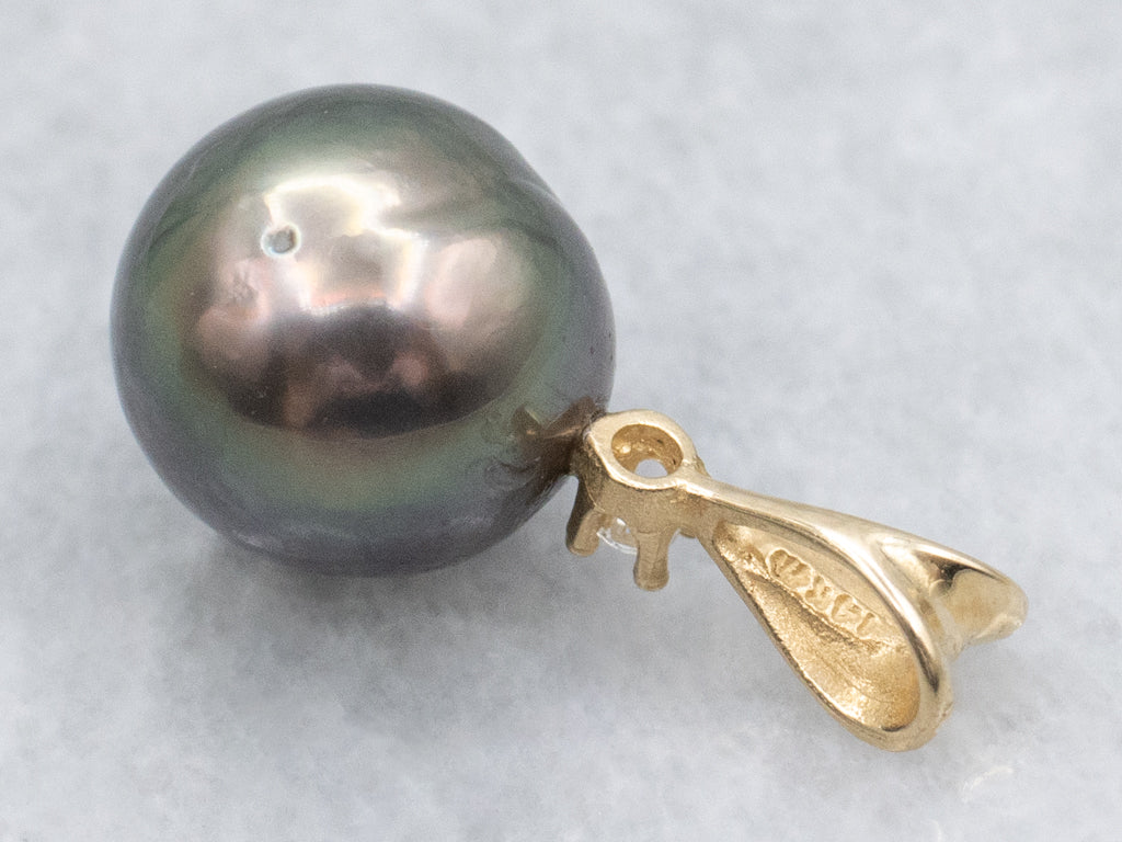 Grey Pearl and Gold Pendant with Diamond Accent