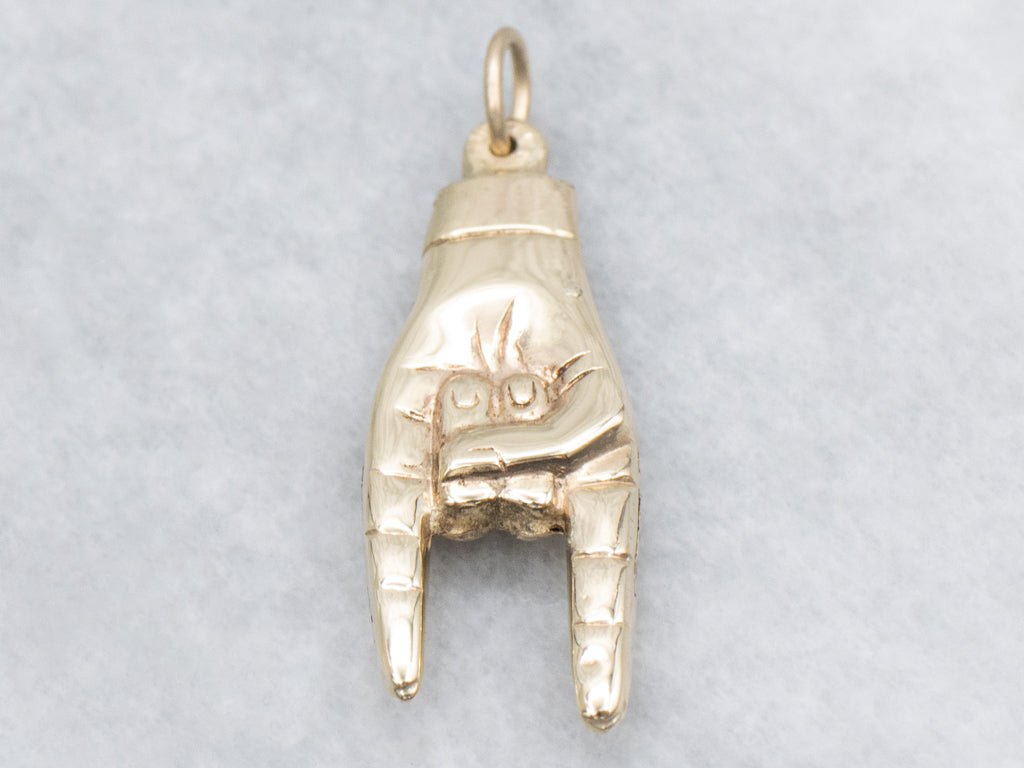 Yellow Gold Mano Cornuto Hand Charm Pendant
