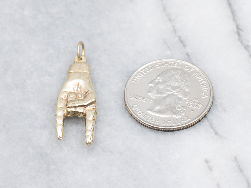 Yellow Gold Mano Cornuto Hand Charm Pendant