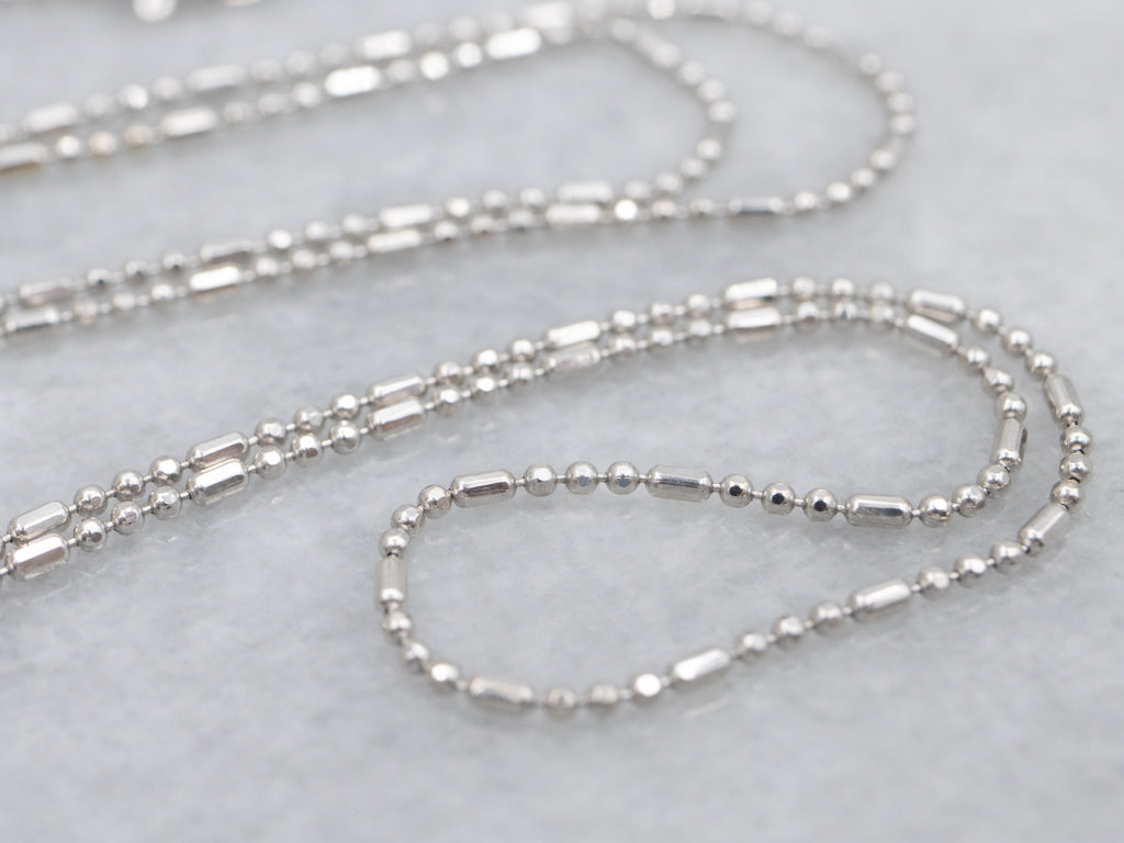 18-Karat White Gold Dot and Dash Beaded Chain
