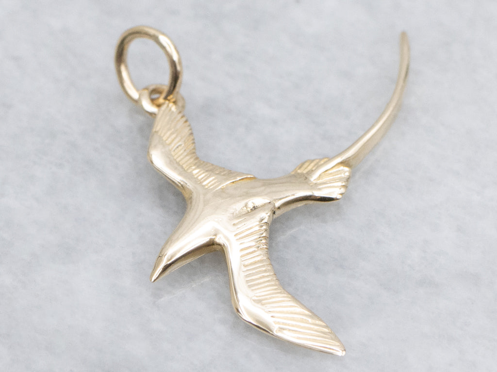 Bermuda Longtail Yellow Gold Bird Pendant