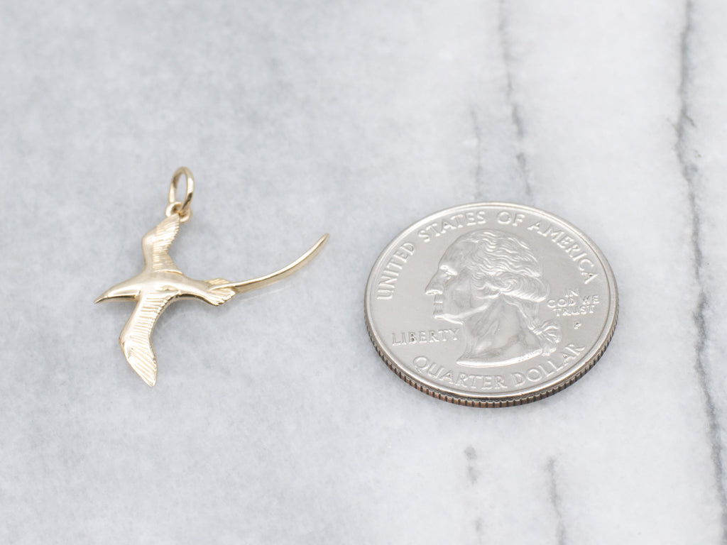 Bermuda Longtail Yellow Gold Bird Pendant