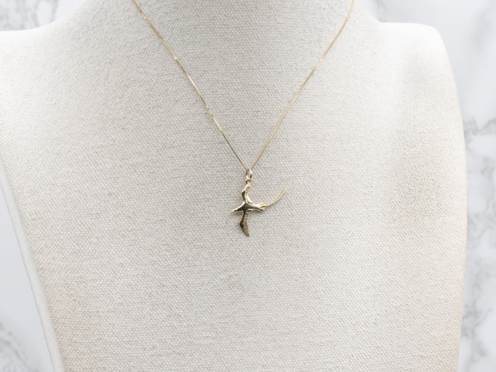 Bermuda Longtail Yellow Gold Bird Pendant