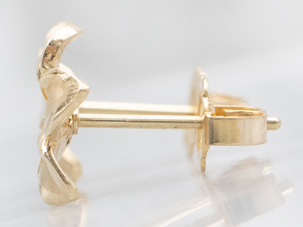 Textured Gold Flower Stud Earrings