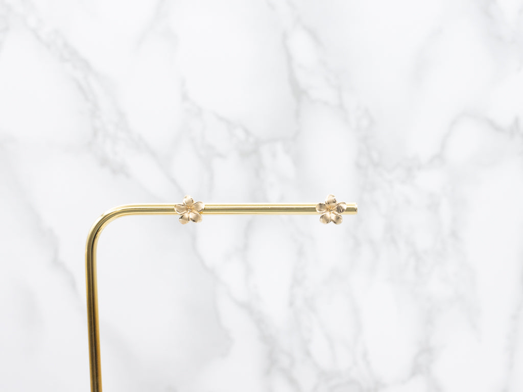 Textured Gold Flower Stud Earrings