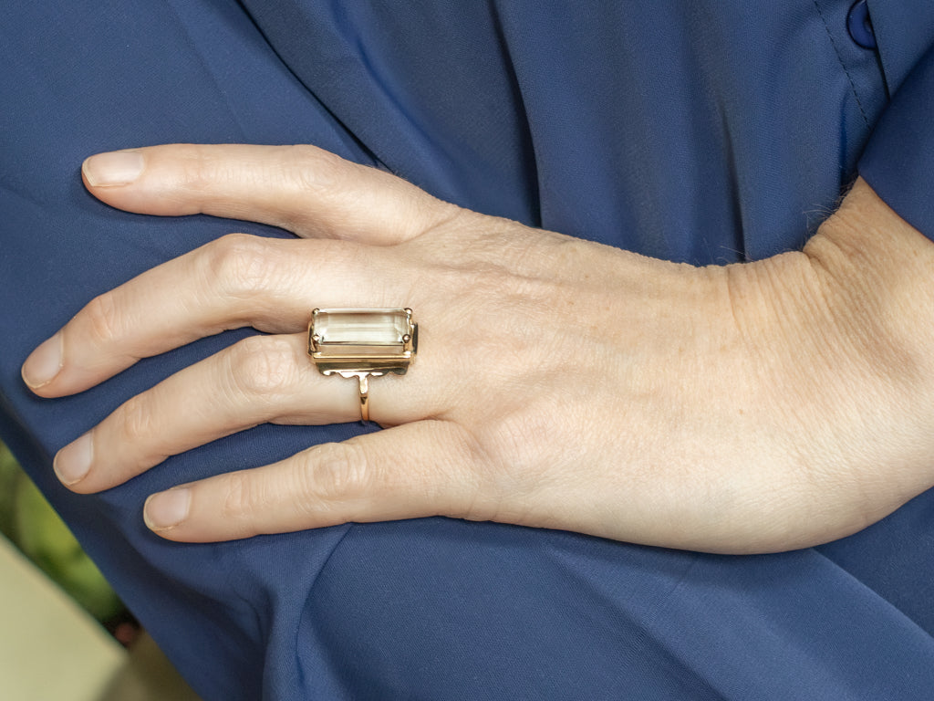 Elongated Emerald-Cut Aquamarine and Gold Cocktail Ring