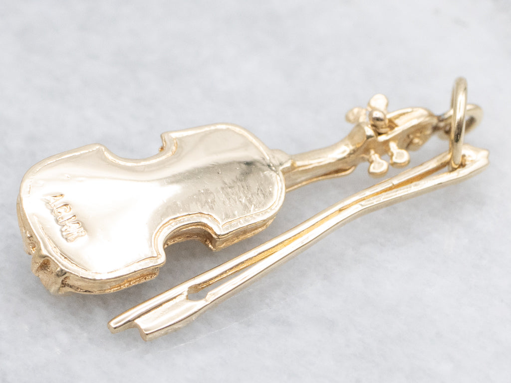 Violin and Bow Vintage Yellow Gold Pendant