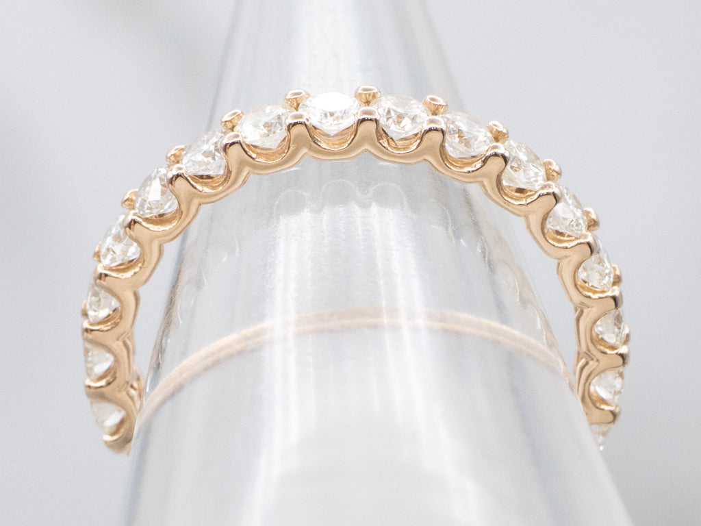 Round Brilliant Rose Gold Diamond Band