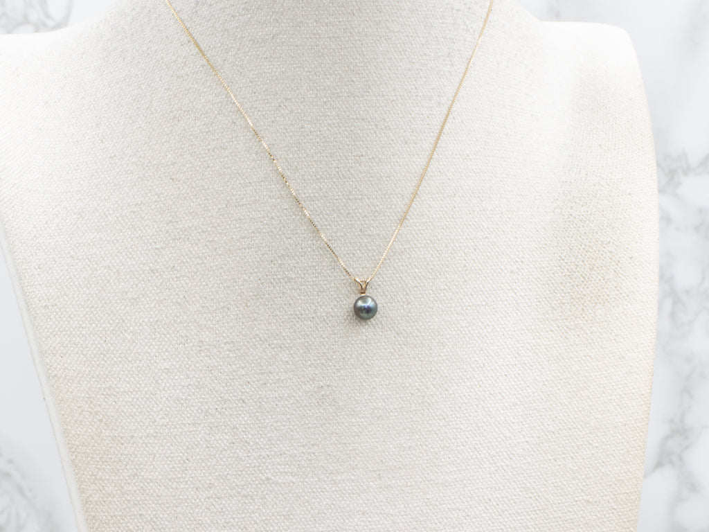 Yellow Gold Grey Button Pearl Pendant