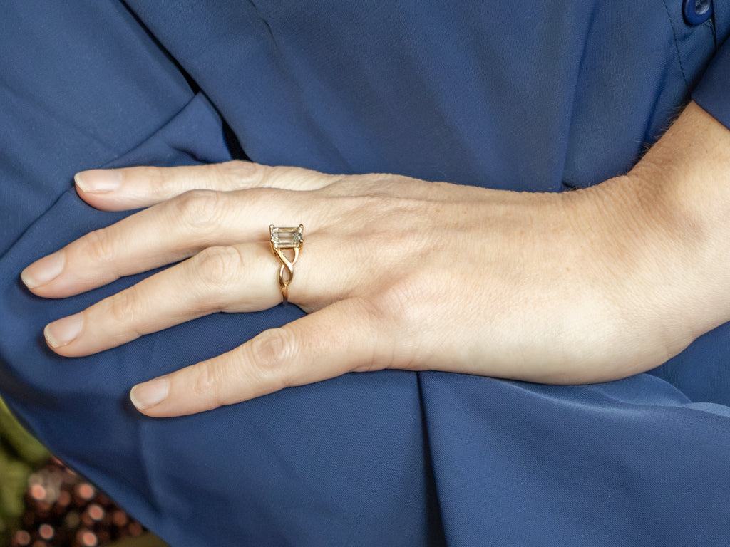 Emerald-Cut Aquamarine Gold Solitaire Ring