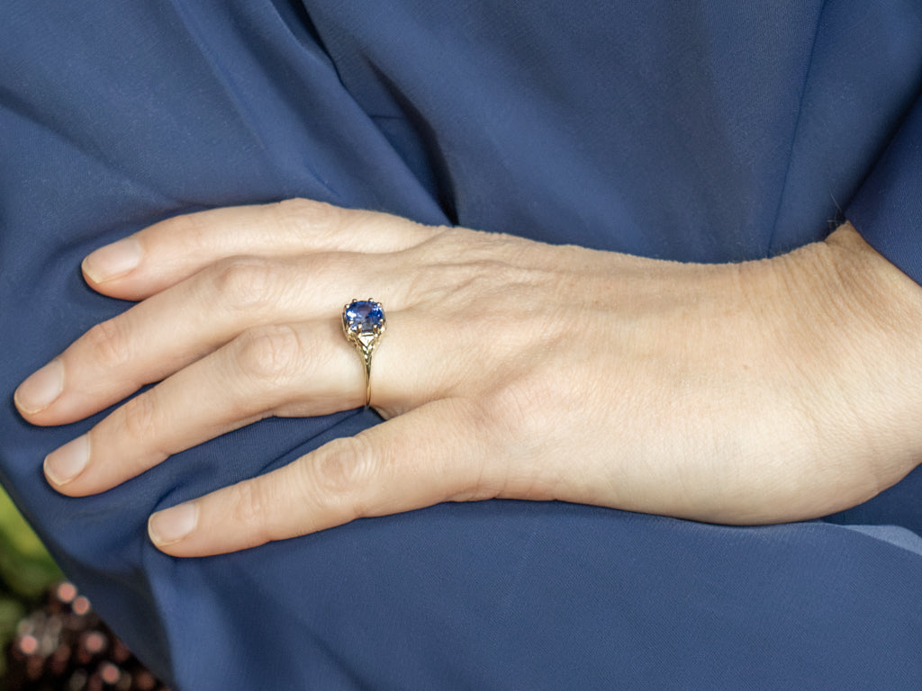 Antique East-to-West Set Bi-Color Sapphire Solitaire Ring