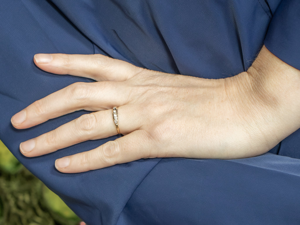 Retro Triple Diamond Wedding Band