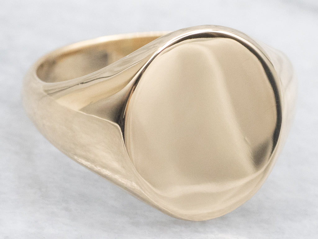 Plain Gold Oval-Top Signet Ring