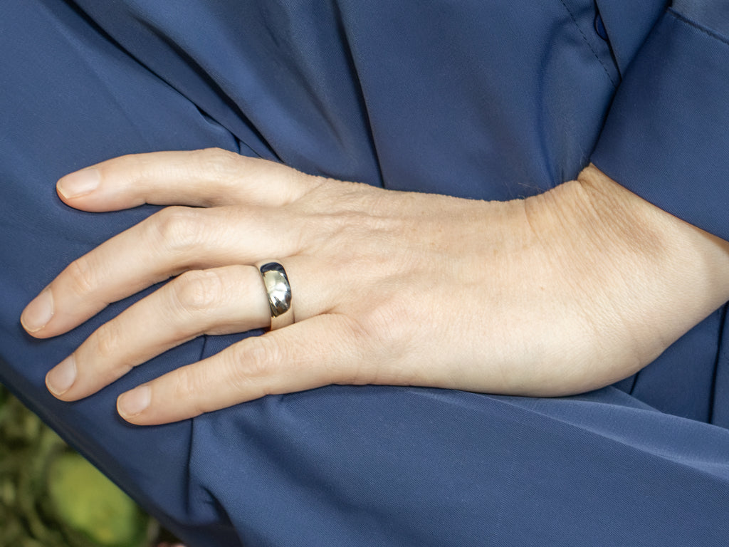 Wide Unisex Platinum Band