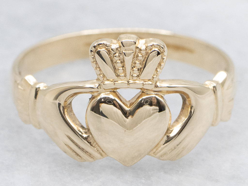 Classic Yellow Gold Claddagh Band