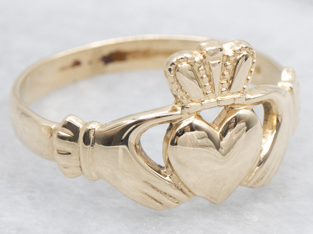 Classic Yellow Gold Claddagh Band