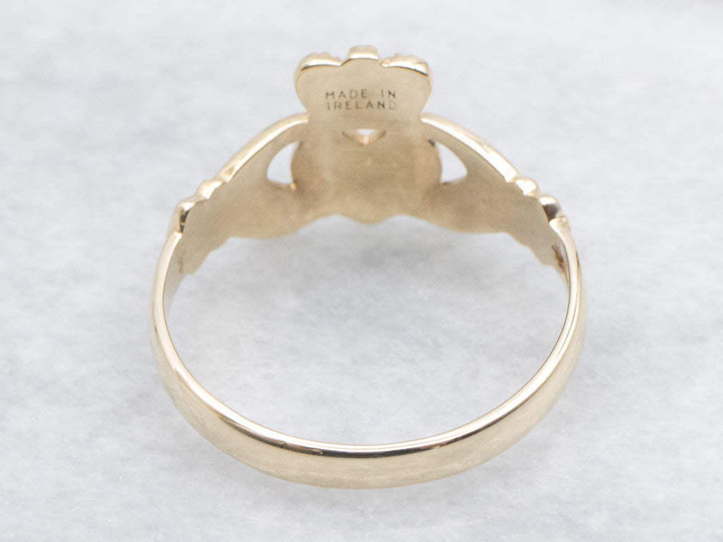 Classic Yellow Gold Claddagh Band