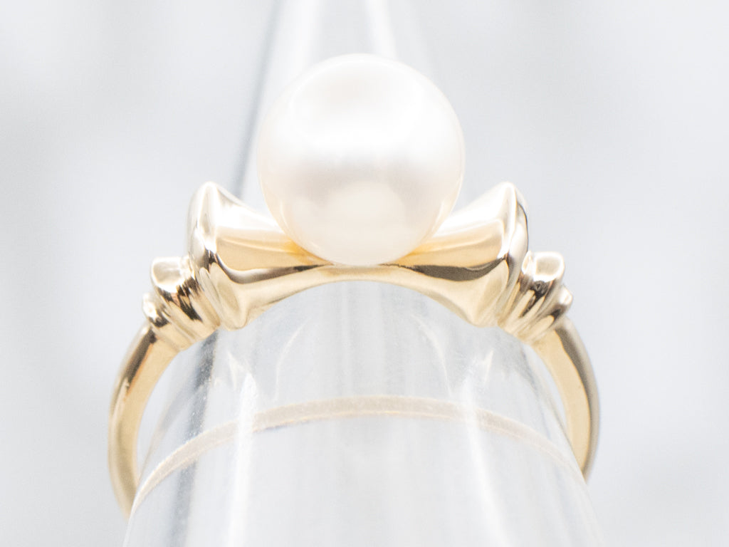 Vintage Yellow Gold Pearl Solitaire Ring
