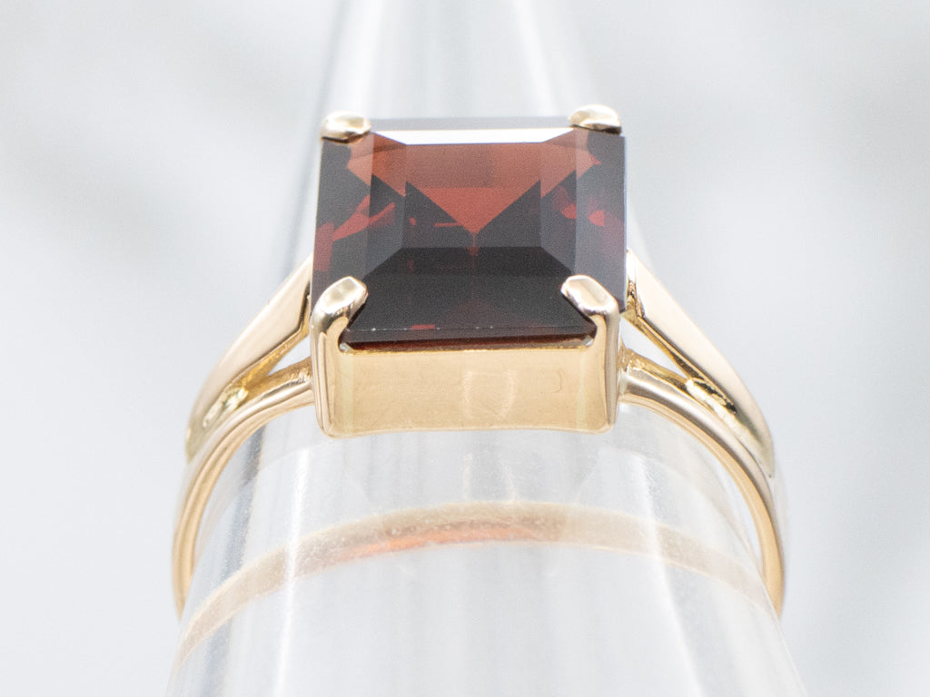 Classic Yellow Gold and Garnet Solitaire Ring