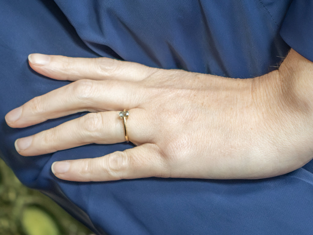 Simple Gold Aquamarine Solitaire Ring