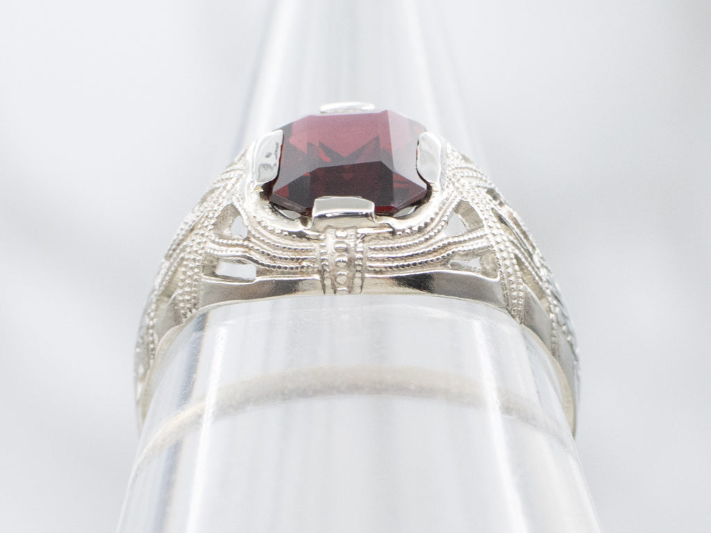 Antique 1920s White Gold and Garnet Solitaire Ring