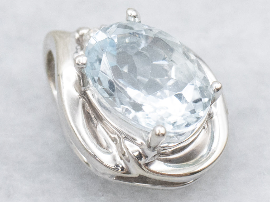 Modern Aquamarine White Gold Pendant with Diamond Accents