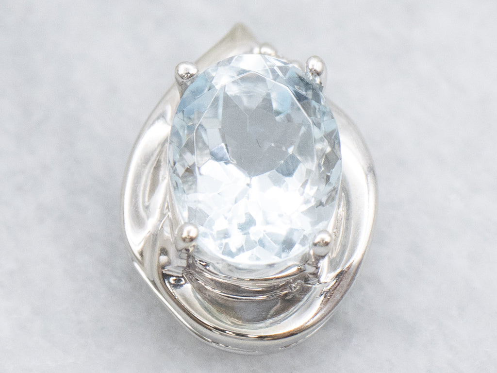 Modern Aquamarine White Gold Pendant with Diamond Accents