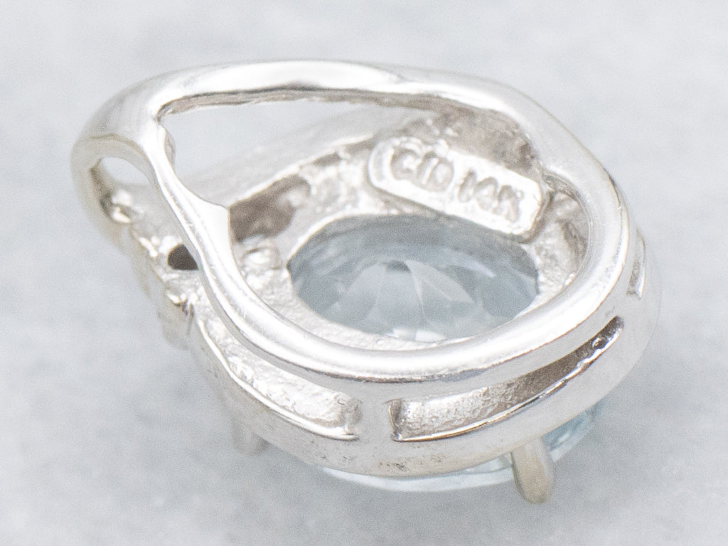 Modern Aquamarine White Gold Pendant with Diamond Accents