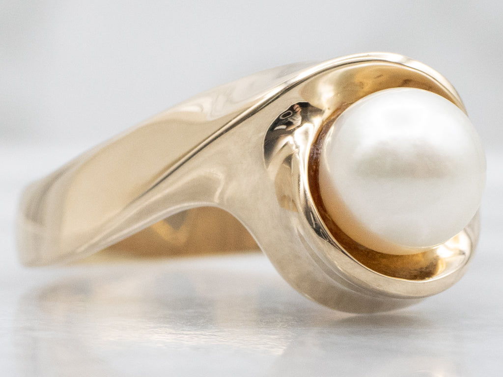 Heavy Gold Saltwater Pearl Bypass Ring