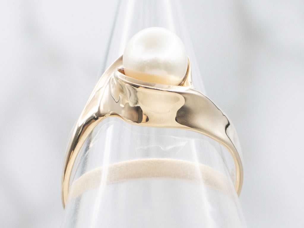Heavy Gold Saltwater Pearl Bypass Ring