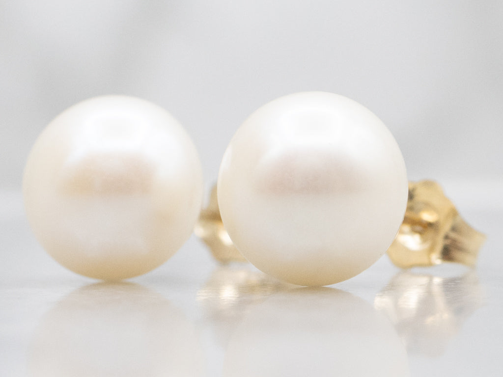 Classic White Pearl Yellow Gold Stud Earrings